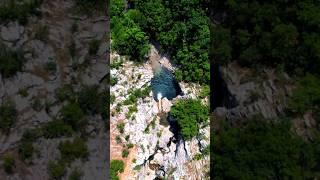 село Медвен и водопад Синия вир