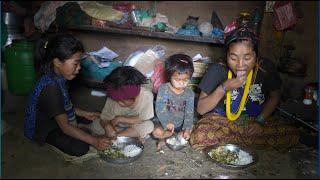 Organic village life || Cooking greens and potato vegetables in the village