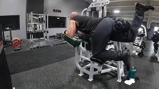 Machine Glute Kickback