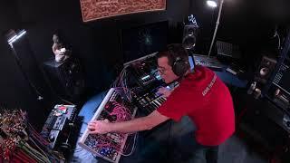 Gear Dive Jam - Ep5 - Dean aka Electronisounds Audio - Bluebox Jam