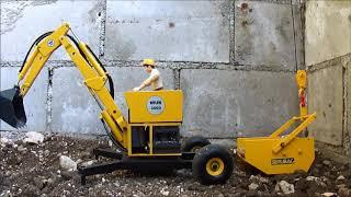 Maeda CC985S RC crawler crane and MUK 3000 RC 1:15