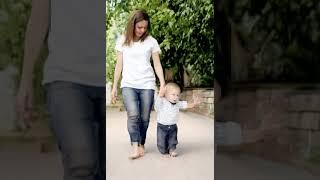 Поэзия войны. Лана Планова "Пацан" (читать в описании нейропостера)