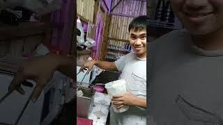 Lokong Joren wala ng pera kaya nagtrabaho na sa bar.