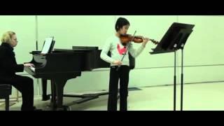 Christina Zhang plays violin