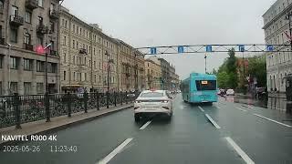 "Я уже перестроился, а ты меня догнал и ударил" ДТП на Лиговском пр.
