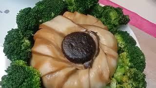 KING OYSTER MUSHROOMS | BROCCOLI |  CHICKEN