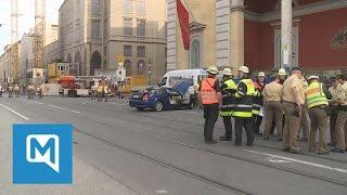 Münchner Maximilianstraße: Auto in Menschenmenge geschleudert