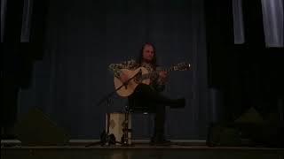 Amir John Haddad "El Amir" testing Babak Sheidaee's Flamenco Guitar