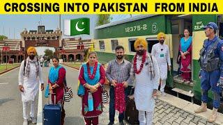 CROSSING INTO PAKISTAN FROM INDIA | Indian Punjabi Jatha Visiting Pakistan Lahore, Nankana Sahib