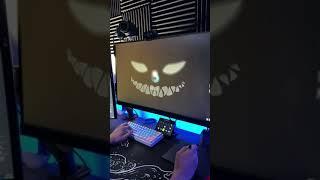 Im so fast that the keyboard and tablet switched places