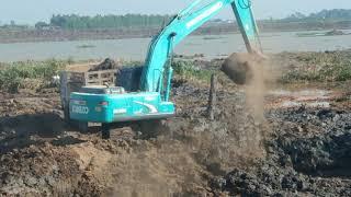 การทำงานขุดลอกบึงตะพาบ