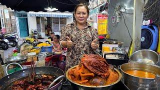 Bà trùm phá lấu da beo Sài Gòn tất bật cắt tổ ong, nồi phá lấu nước dừa lúc nào cũng đầy ấp