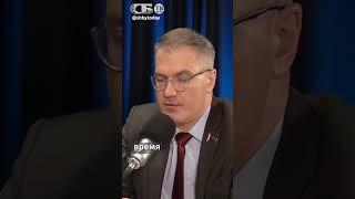 Это американский Горбачев. Трамп задумал устроить революцию сверху в США