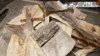 How To Descale & Desalt Salt Fish/ Congolese Food