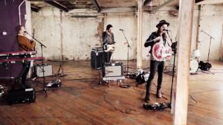 James Bay - Left Hand Free (Alt J Cover) (Transmitter Sessions 2014)