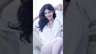 Shruti haasan photo gallery   south indian actress   shorts   shot play