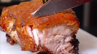 CRISPY ROAST PORK SHOULDER RECIPE WITH SKIN (CRACKLING) AND HOMEMADE GRAVY