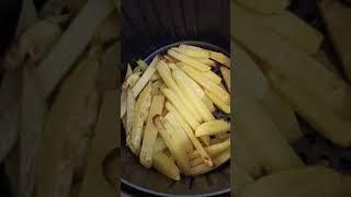 Delimano Air fryer. Friteza bez ulja. Nije kao u reklami.