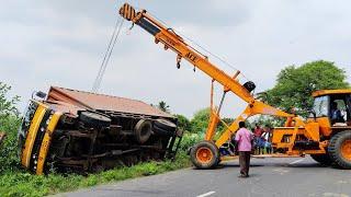 Crane lifting truck | Crane lifting | truck videos | Come from village