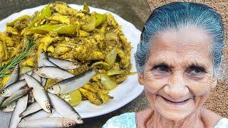 How to Make Raw Sprats Curry | Raw Sprats Recipe | Seafood Recipe