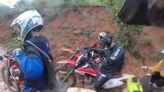 Trilha com Chuva e muito barro - Tornado 293 - Crf 230 - XR 200 - XR 230 - Tornado 300 - Trilha