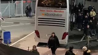 Fans des HC Fribourg-Gottéron nach dem Spiel gegen den SCRJ am 16.11.2019