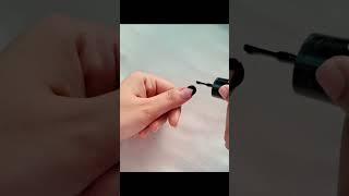 easy nail design  #simplenails #naildesign #nails #nailart #nailtutorial #shorts