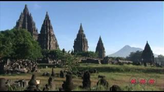 Prambanan Temple Compounds (UNESCO/NHK)