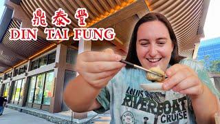 DINING AT DIN TAI FUNG IN DOWNTOWN DISNEY & CLUB 33 IN DISNEYLAND