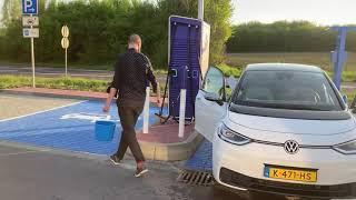 Volkswagen ID.3 Pro (1st) 58kWh fast charging from 0% at ARAL Ingersleben (DE)