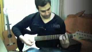 Miley Cyrus - Party in the USA - Guitar Tutorial - Petros