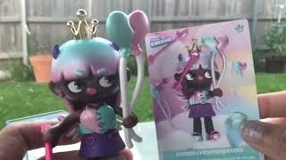 ALL HAIL THE KWEEN 🩷🩵 XOX Kweenie Blind Box Unboxing Moose Toys #kweenies #xoxkweenie