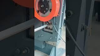 Augmentation de l'efficacité de la machine de poinçonnage d'angle