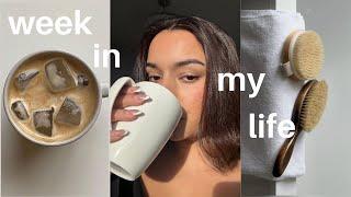 WEEKLY VLOG by your new comfort youtuber | self love, vision board, productive, work vlog