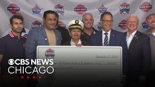 Sammy Sosa gives back to Chicago first responders