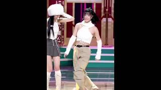 Momo imitating JYP's version of NewJeans 'Hype Boy' because of Sana's hat #twice #fyp #shorts #yt