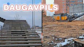 Daugavpils Latvija Пешеходный мост на Новом Форштадте Дробилка-монстр Измельчитель камней