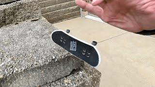 EPIC STREET FINGERBOARDING!