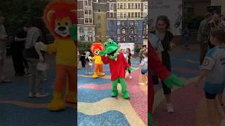 День защиты детей в жк ССиДС #тимурчик #праздник #деньзащитыдетей #крокодилгена #союзмультфильм