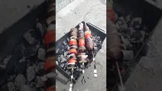 Шашлык из баклажанов помидоров и сала .
