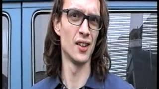 Tango 'Booze of the Gods' advert starring Justin Hawkins