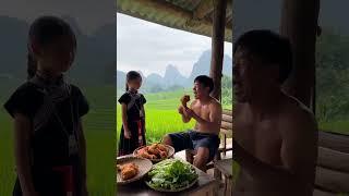 “From Farm to Feast: A Father Shares Fried Chicken and Tradition with His Daughter” #howto #howtoeat