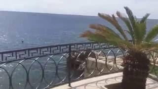Вилла на первой линии моря в Черногории