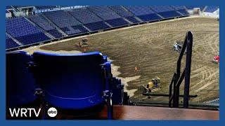 Lucas Oil Stadium starts transition into dirt motorcycle racing track