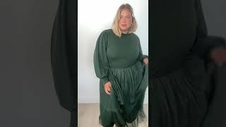 Cosette Dress in Green Try On in Size 1X - Ivy City Co #holidaydress #tryon #plussizefashion