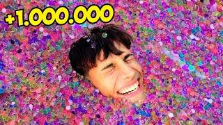 LLENÉ LA PISCINA DE CASA CON 1 MILLÓN DE ORBEEZ (mala idea)