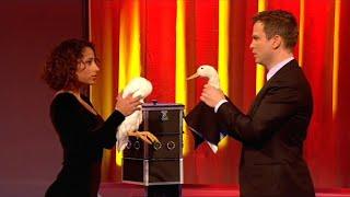 Penn and Teller Fool Us. Magician Ali Cook swaps the heads on a chicken and duck!