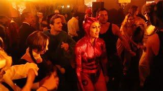 Jennifer Lopez - HALLOWEEN