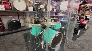 Playing a $5600+ DW COLLECTOR SERIES SANTA MONICA 4 PIECE MAPLE KIT AT GUITAR CENTER (ONE TAKE)