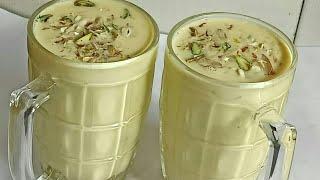 बाजार से भी अच्छा बादाम मिल्क शेक घर पर बनाने का सबसे आसान तरीका/ Badam Milk Recipe/Almond Milk